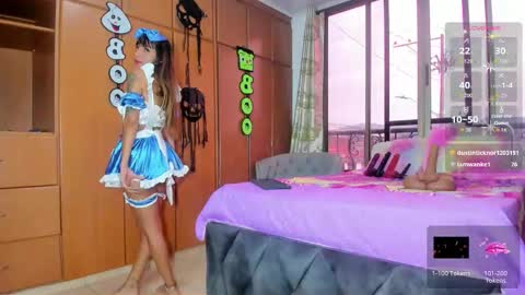 Snapshot of barbiefoxx chatting on October 2025 08:27:02 PM Barbiefoxx online show from October 2025 08:27:02 PM