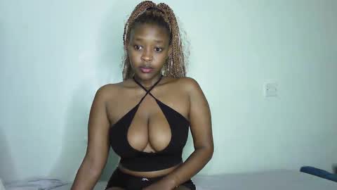 Snapshot of barbiemel_ chatting on October 2025 05:08:01 AM Mel online show from October 2025 05:08:01 AM