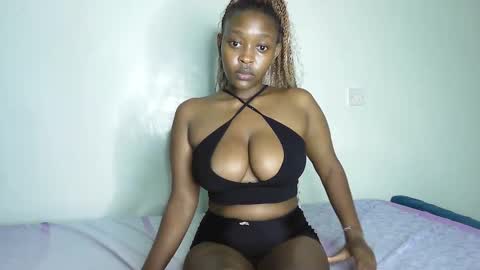 Snapshot of barbiemel_ chatting on October 2025 01:08:02 AM Mel online show from October 2025 01:08:02 AM