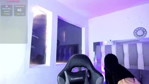 Snapshot of barbieteeen chatting on October 2025 12:38:01 PM Barbie... online show from October 2025 12:38:01 PM