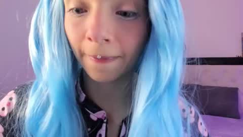 Snapshot of barbieteeen chatting on November 2025 04:55:02 AM Barbie... online show from November 2025 04:55:02 AM