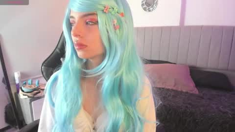 Snapshot of barbieteeen chatting on November 2025 05:18:01 AM Barbie... online show from November 2025 05:18:01 AM