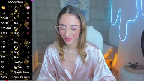 Snapshot of barbiie_scoth chatting on January 2025 06:17:01 PM Barbie Scot online show from January 2025 06:17:01 PM