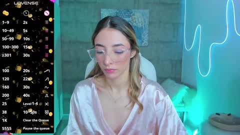 Snapshot of barbiie_scoth chatting on January 2025 03:52:02 PM Barbie Scot online show from January 2025 03:52:02 PM