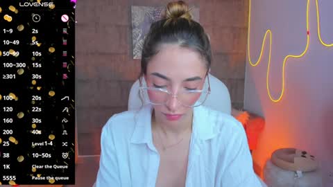 Barbie Scot online show from January 2025 07:26:01 PM