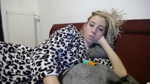 Lena online show from January 2025 07:37:01 PM