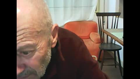 bassluis online show from October 2025 01:14:02 AM