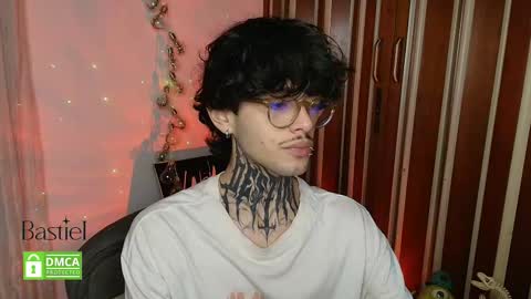 Bastiel online show from September 2025 01:20:01 AM