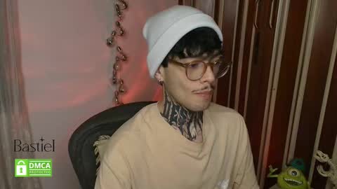 Bastiel online show from October 2025 01:06:02 AM