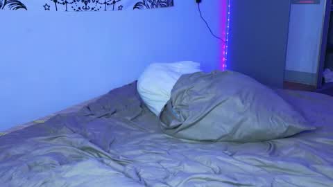 Snapshot of batarol0 chatting on October 2025 11:16:01 PM mett online show from October 2025 11:16:01 PM