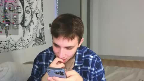 Snapshot of batarol0 chatting on October 2025 08:05:02 AM mett online show from October 2025 08:05:02 AM