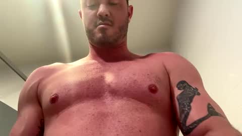 Snapshot of batman25326 chatting on February 2025 10:31:02 PM batman25326 online show from February 2025 10:31:02 PM