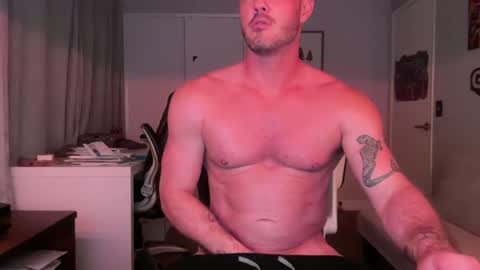 Snapshot of batman25326 chatting on December 2025 02:38:01 AM batman25326 online show from December 2025 02:38:01 AM