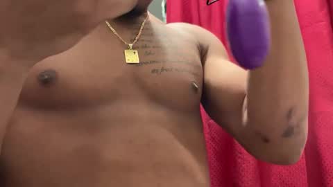 Snapshot of bb_colin chatting on February 2025 11:45:01 PM bb_colin online show from February 2025 11:45:01 PM