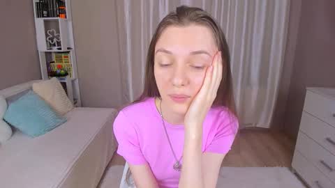 Snapshot of bb_lourels_ chatting on November 2025 03:32:02 PM Lourel I will be here on and online show from November 2025 03:32:02 PM