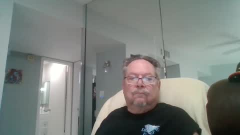 Single Grandpa in Florida. Love to C2C and have Fun Privately online show from October 2025 02:04:01 PM