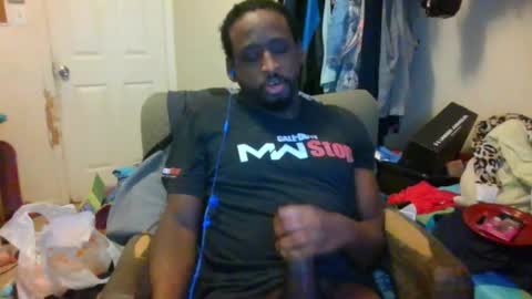 rocker n queen online show from December 2024 08:47:02 PM