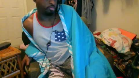 rocker n queen online show from February 2025 03:32:01 PM