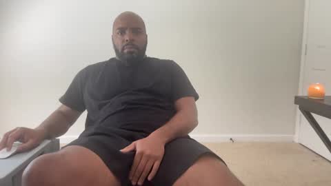 Snapshot of bbcfun44 chatting on October 2025 06:03:01 PM Zaddy online show from October 2025 06:03:01 PM