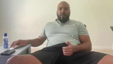 Snapshot of bbcfun44 chatting on October 2025 08:20:01 PM Zaddy online show from October 2025 08:20:01 PM