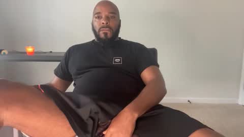 Snapshot of bbcfun44 chatting on October 2025 08:27:02 PM Zaddy online show from October 2025 08:27:02 PM