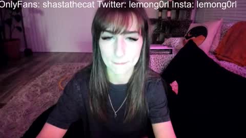 Snapshot of bbshasta chatting on October 2025 04:55:01 AM Shasta online show from October 2025 04:55:01 AM