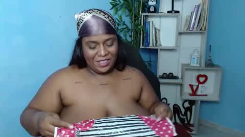 Charlote online show from February 2025 05:39:02 PM