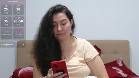 Emma online show from October 2025 04:38:01 PM