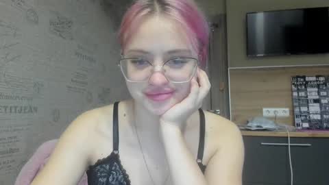 Summer BABY online show from January 2025 05:33:02 PM