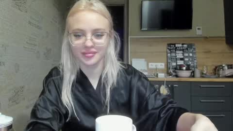 Summer BABY online show from January 2025 05:10:01 PM