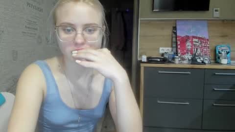 Summer BABY online show from February 2025 06:31:01 PM