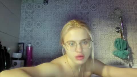 Summer BABY online show from March 2025 08:10:01 PM