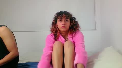 Sara  Juan online show from December 2024 06:21:02 AM