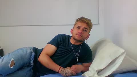 Sara  Juan online show from December 2024 10:57:02 PM