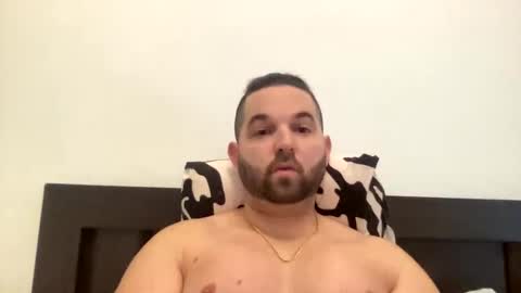 Snapshot of beachboyhardonyou chatting on February 2025 11:33:01 AM beachboyhardonyou online show from February 2025 11:33:01 AM