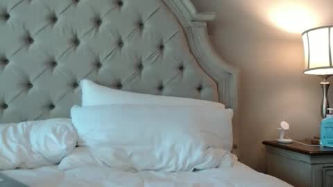 beachfun2526 online show from October 2025 05:52:02 PM