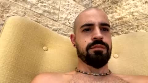 Snapshot of beardedbaldy_09 chatting on October 2025 09:30:02 AM Ask me online show from October 2025 09:30:02 AM