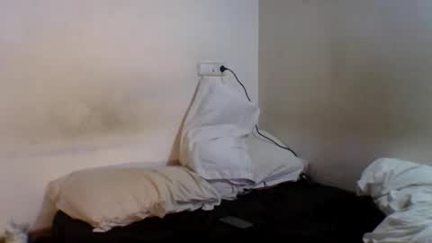 Beast And His Beauty online show from November 2025 11:26:01 PM