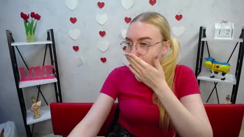 BeatriceFlyy online show from December 2024 01:06:01 PM