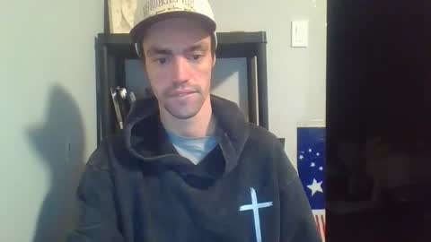 Snapshot of beaulieu2027 chatting on December 2025 09:31:02 PM beaulieu2027 online show from December 2025 09:31:02 PM