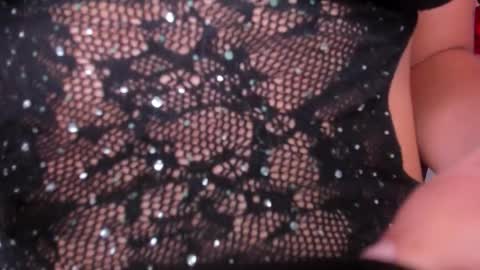 Snapshot of beautiful_mia21 chatting on September 2025 11:33:02 AM Mia online show from September 2025 11:33:02 AM