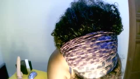 Snapshot of beautifulpeach2 chatting on January 2025 12:36:01 AM beautifulpeach2 online show from January 2025 12:36:01 AM