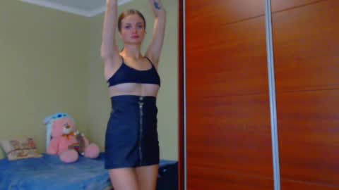 Maria online show from February 2025 12:08:01 PM