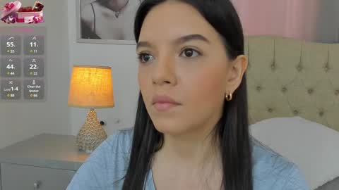 Snapshot of beautyari_ chatting on February 2025 12:20:01 PM Ariana Reyes online show from February 2025 12:20:01 PM