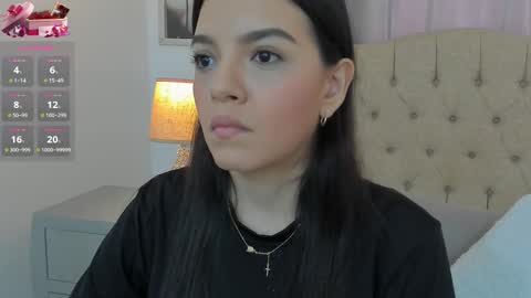 Snapshot of beautyari_ chatting on September 2025 12:28:02 PM Ariana Reyes online show from September 2025 12:28:02 PM