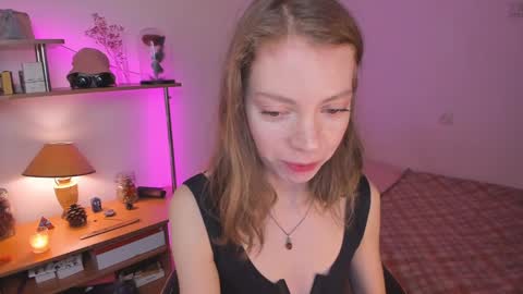 Eliise online show from January 2025 09:08:02 AM
