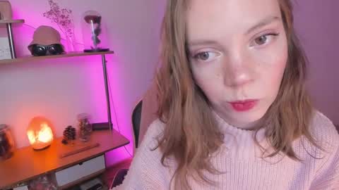 Eliise online show from February 2025 02:33:02 PM