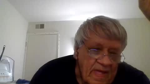 Snapshot of beautytomyeyes chatting on January 2025 03:02:02 AM beautytomyeyes online show from January 2025 03:02:02 AM