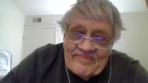 Snapshot of beautytomyeyes chatting on January 2025 07:17:02 AM beautytomyeyes online show from January 2025 07:17:02 AM