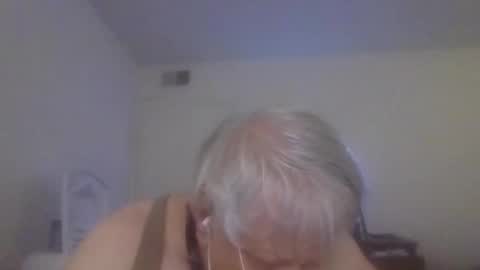 Snapshot of beautytomyeyes chatting on November 2025 02:34:01 AM beautytomyeyes online show from November 2025 02:34:01 AM